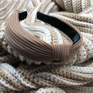 RIBBED KNOT TOP HEADBAND